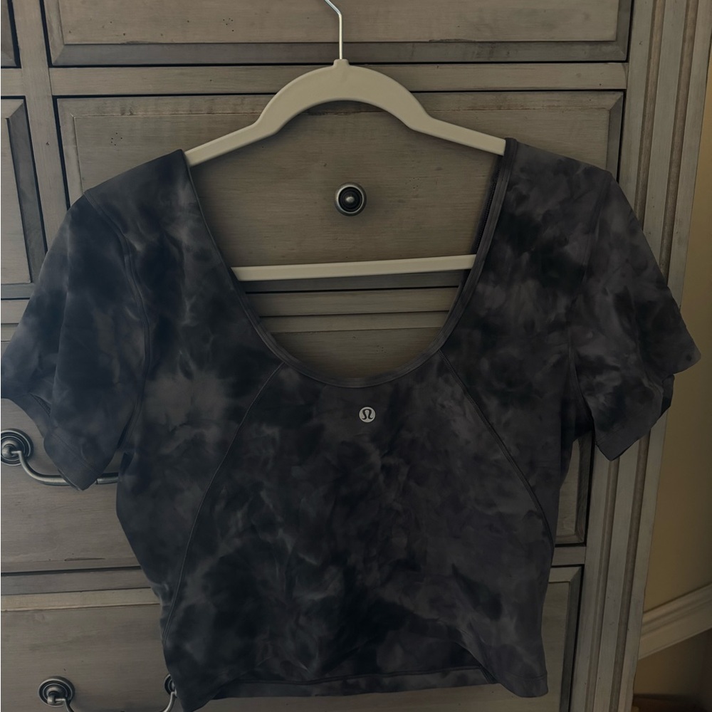 lululemon athletica Charcoal Tie-Dye Crop Top